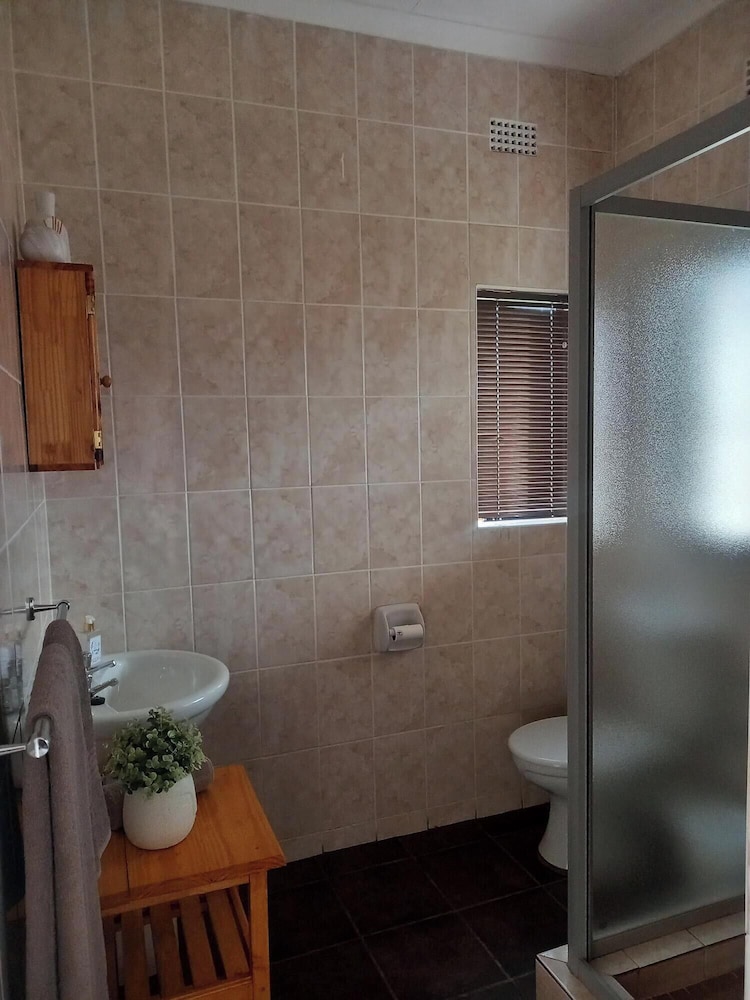 Acacia Gastehuis KATHU 50/50