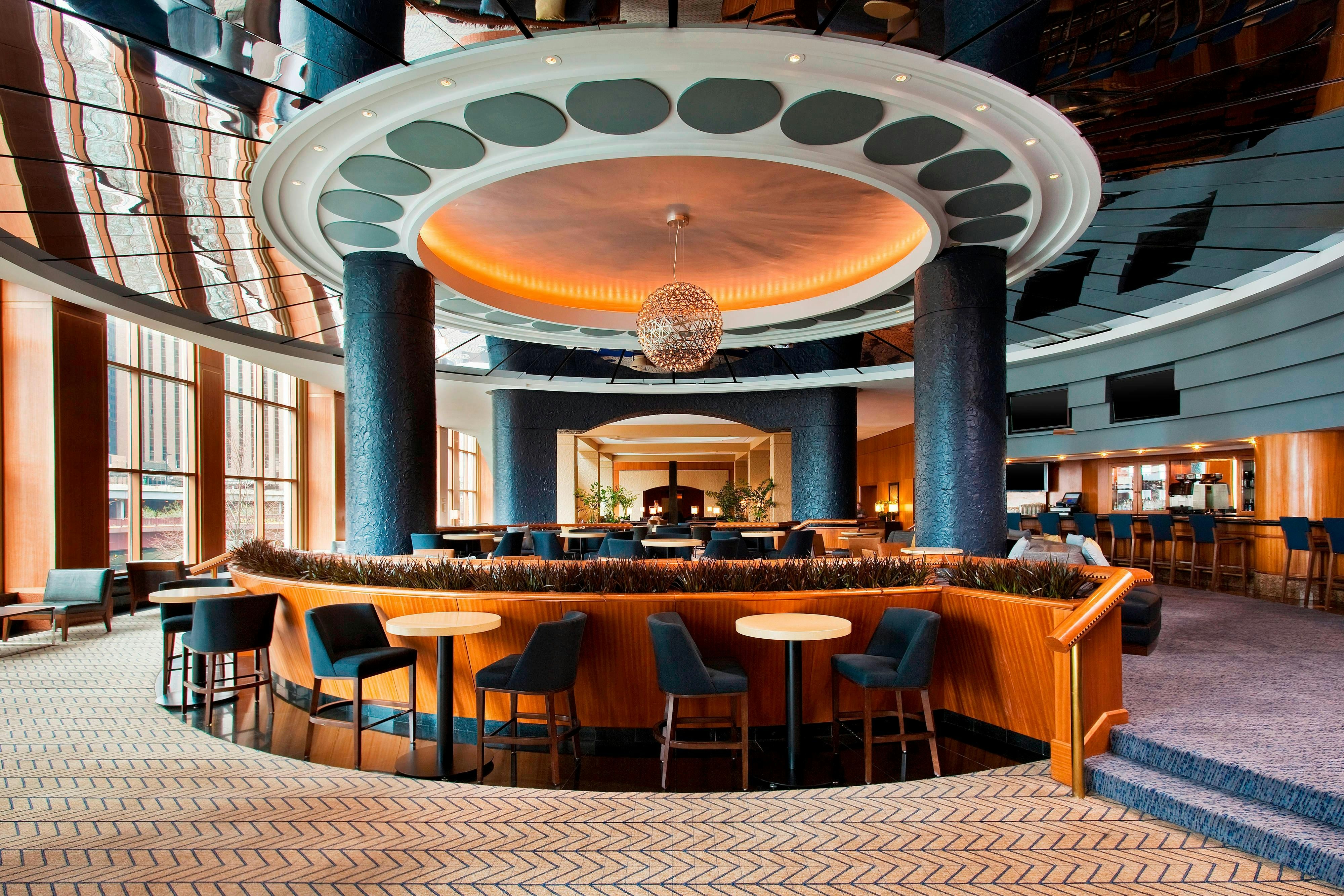 Sheraton Grand Chicago Riverwalk 40/62