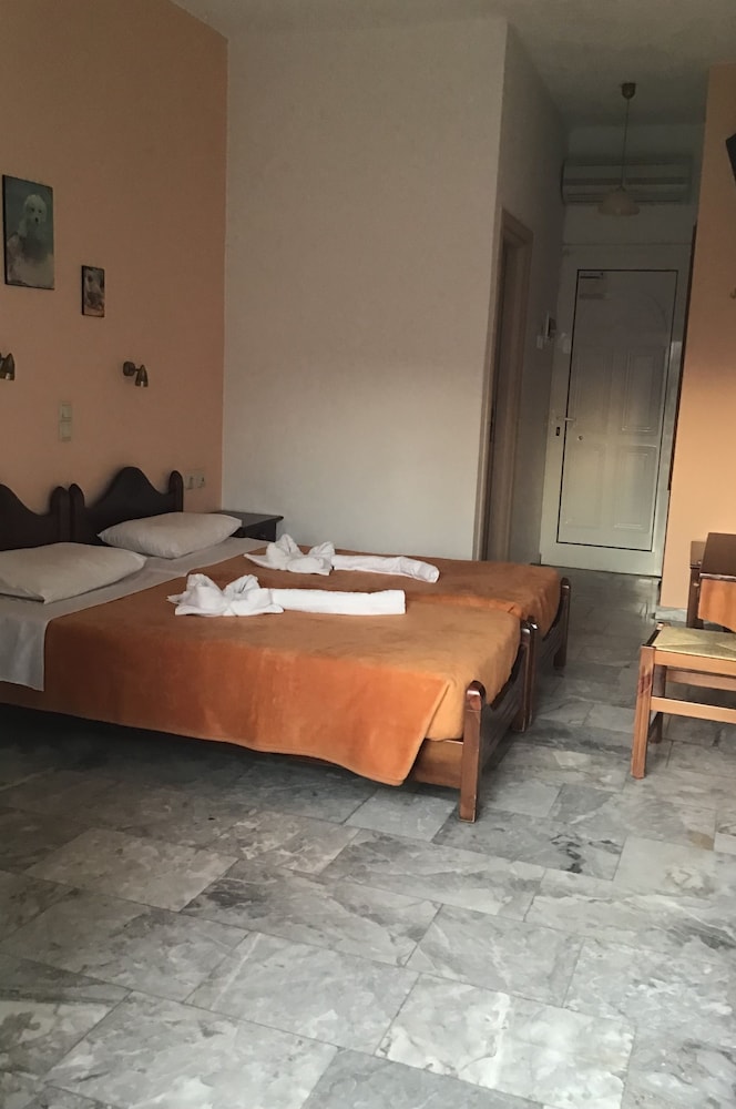 Anatoli Beach 19/50