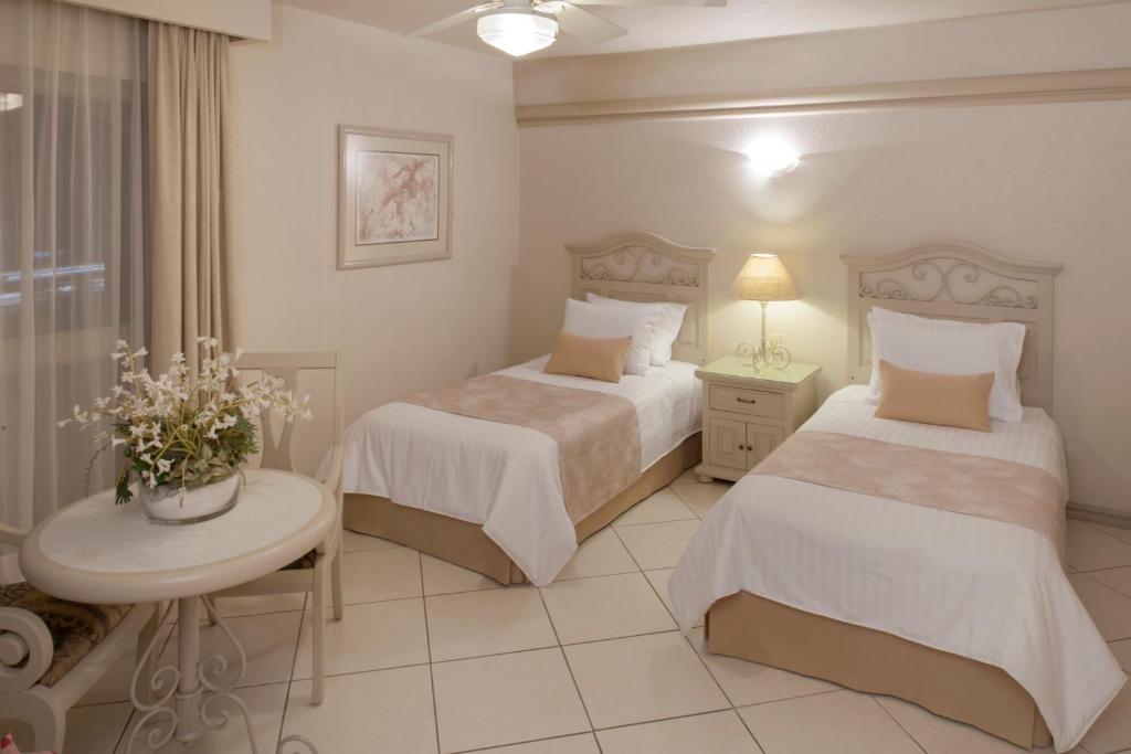 STANDARD, TWIN BEDS
