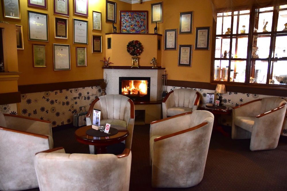 Garni Hotel Lav 30/50