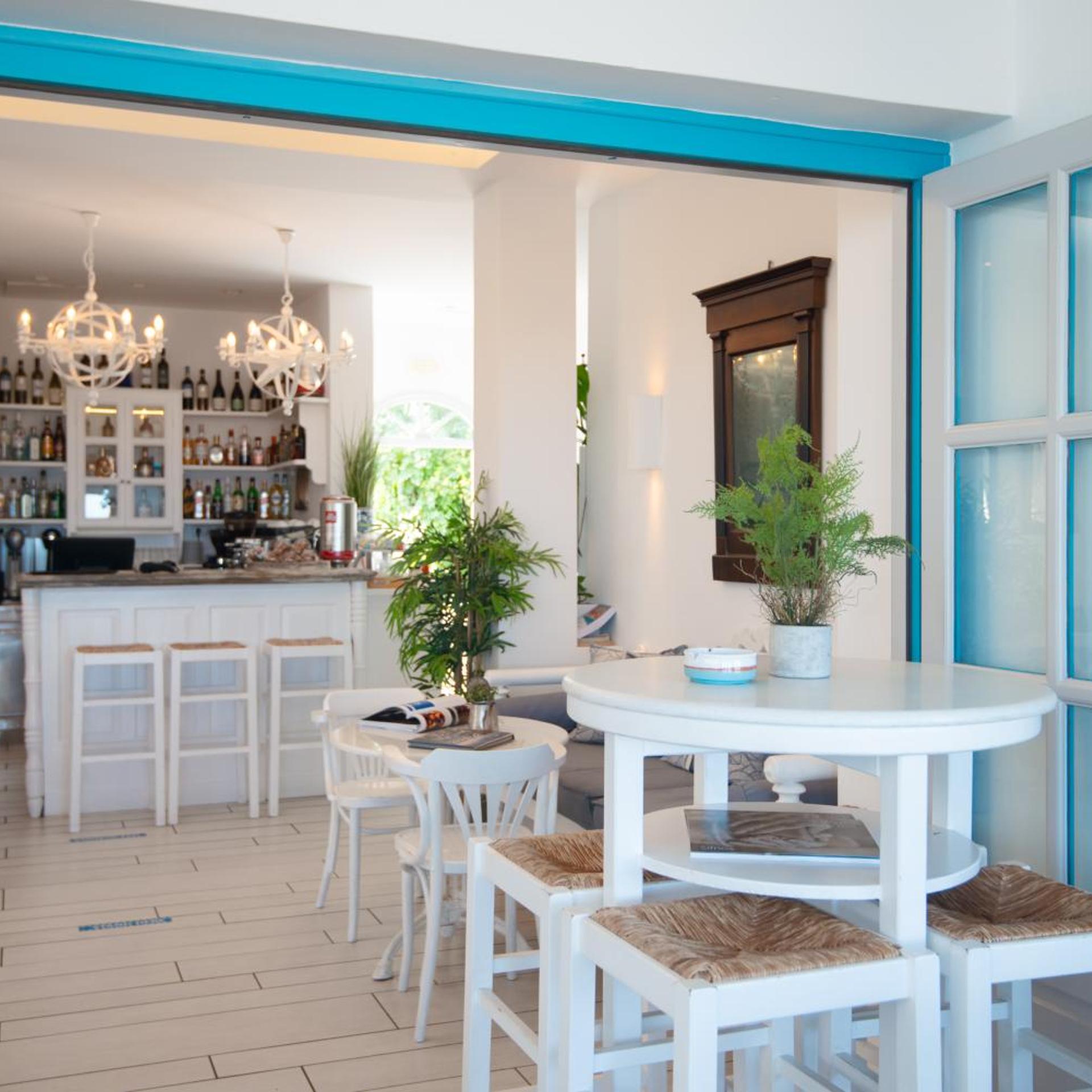 Hotel Anthousa 6/71