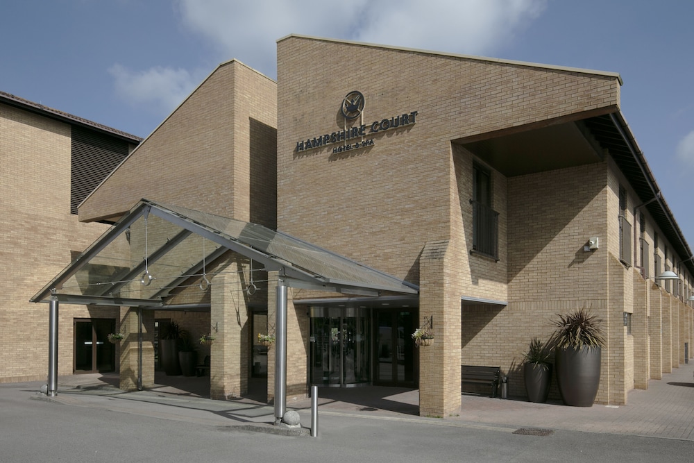 Hampshire Court Hotel & Spa 57/65