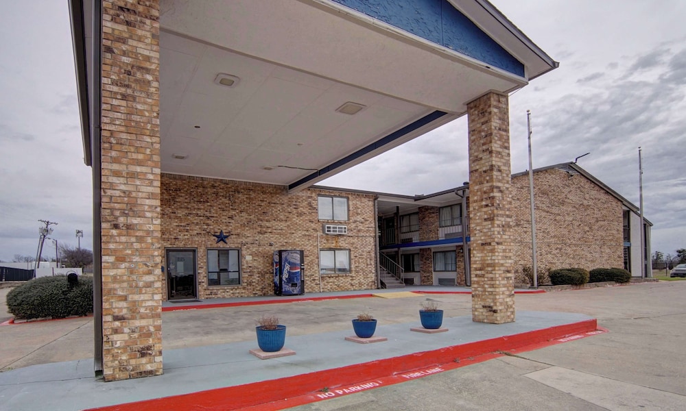 Motel6 Red Oak, TX - Dallas 22/37