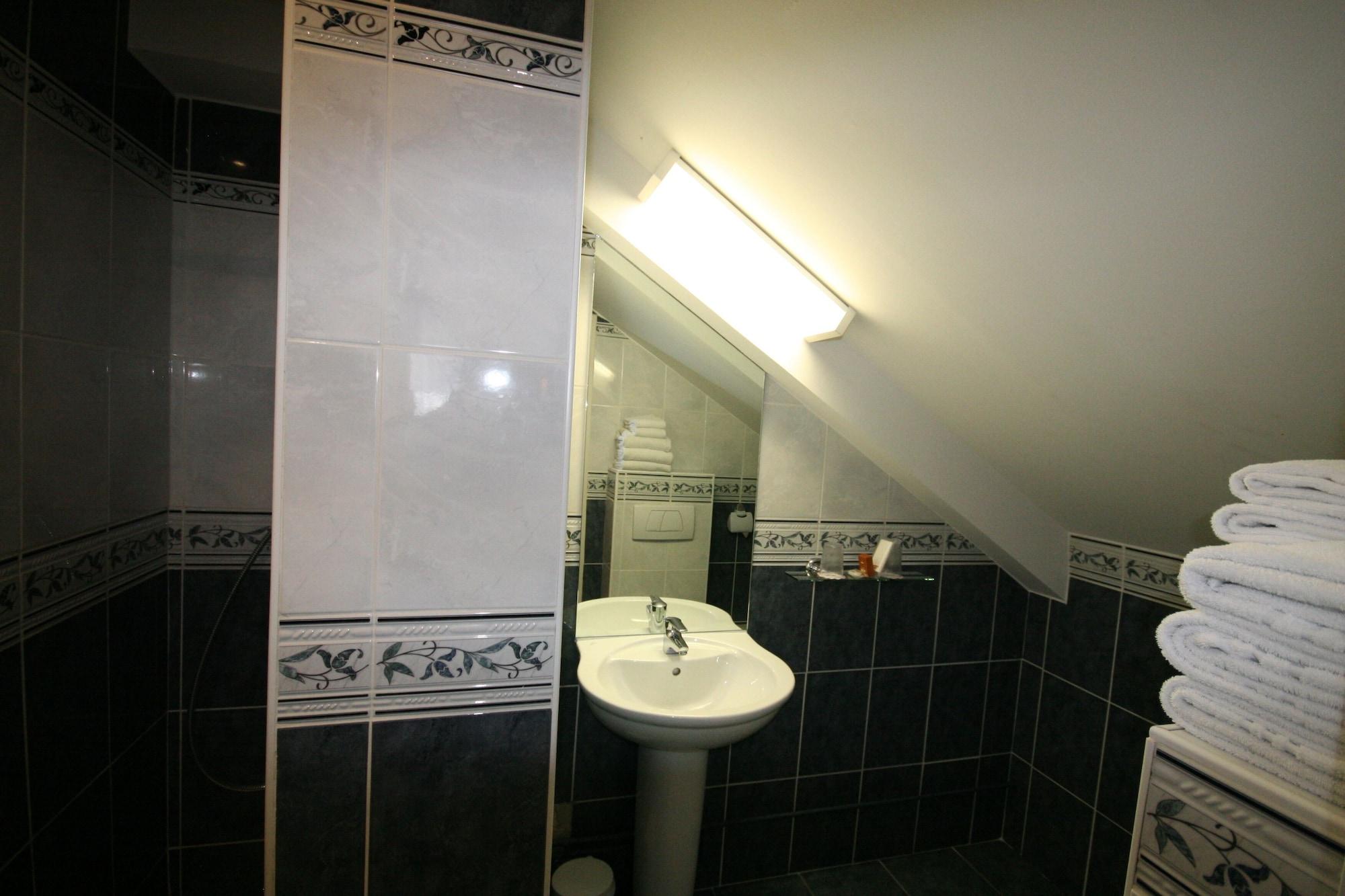 Hotel De La Gare Troyes Centre 54/55