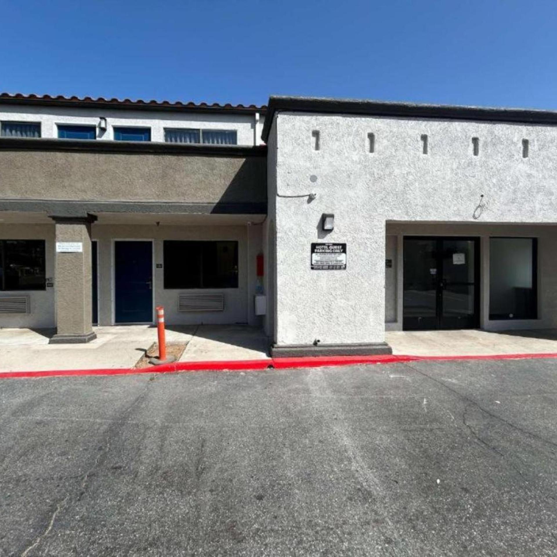 Studio6 Lake Elsinore Ca 16/17
