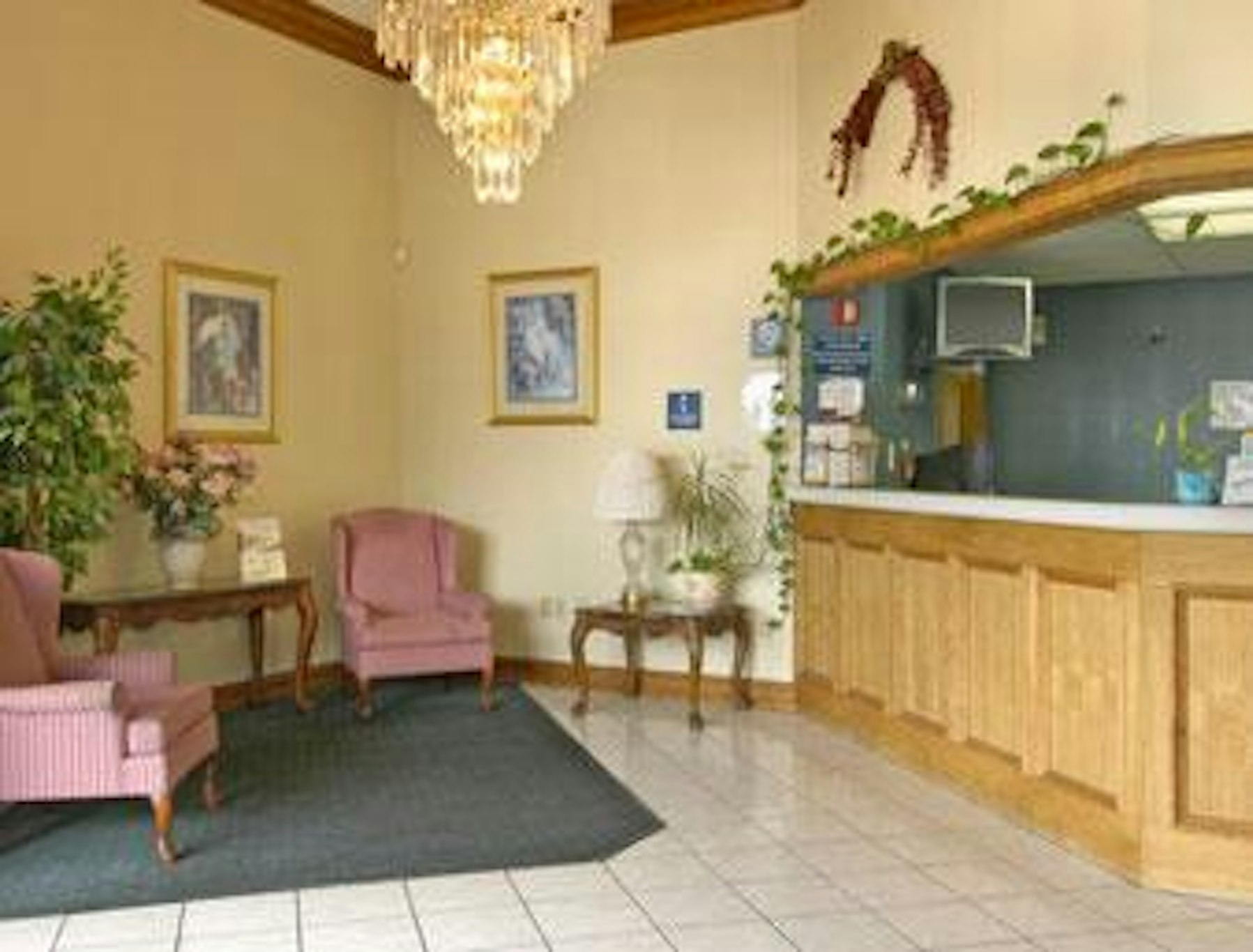 Rodeway Inn San Juan 1/3