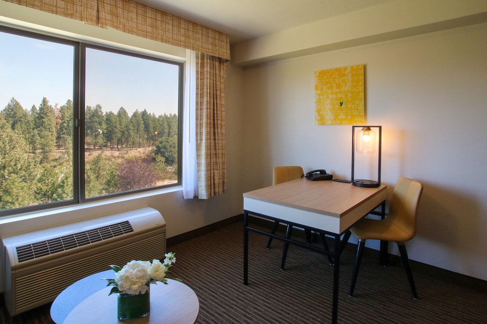 Oxford Suites Spokane Valley 39/64
