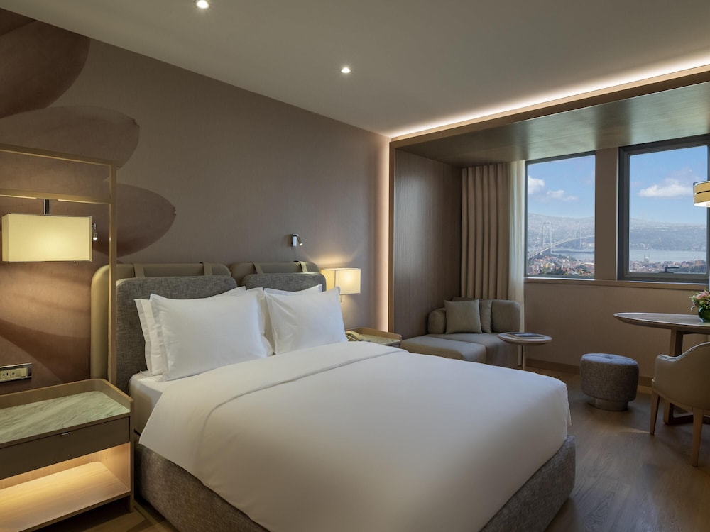 SUPERIOR, SINGLE BED