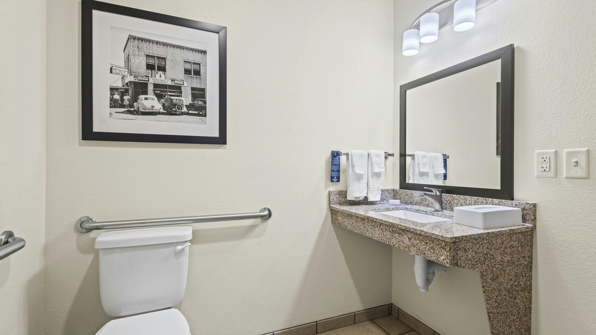 Cobblestone Hotel & Suites - Foley 41/50
