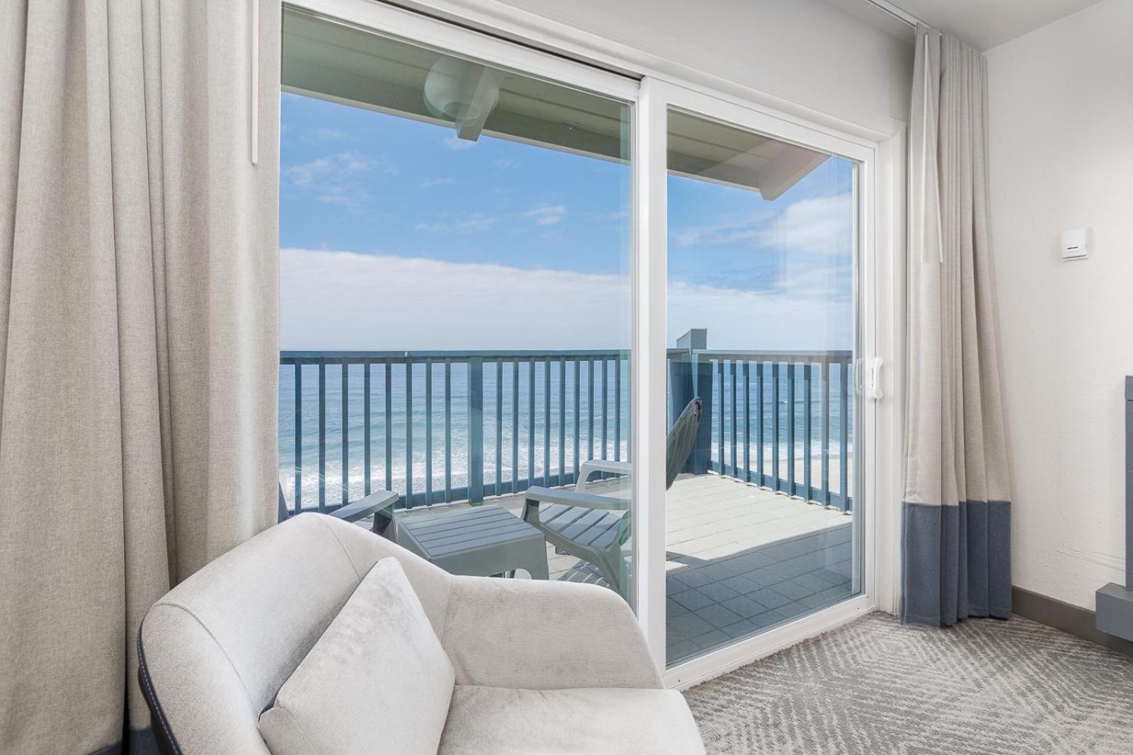 Surfland Hotel 26/44