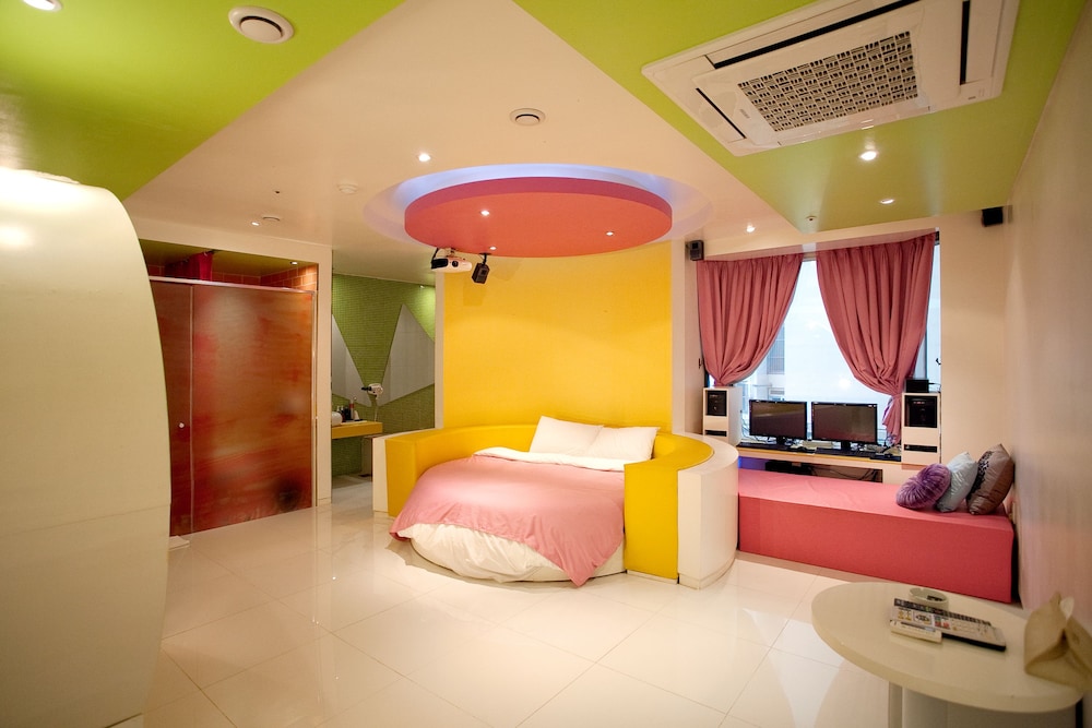 Hotel Dongseoul 15/26