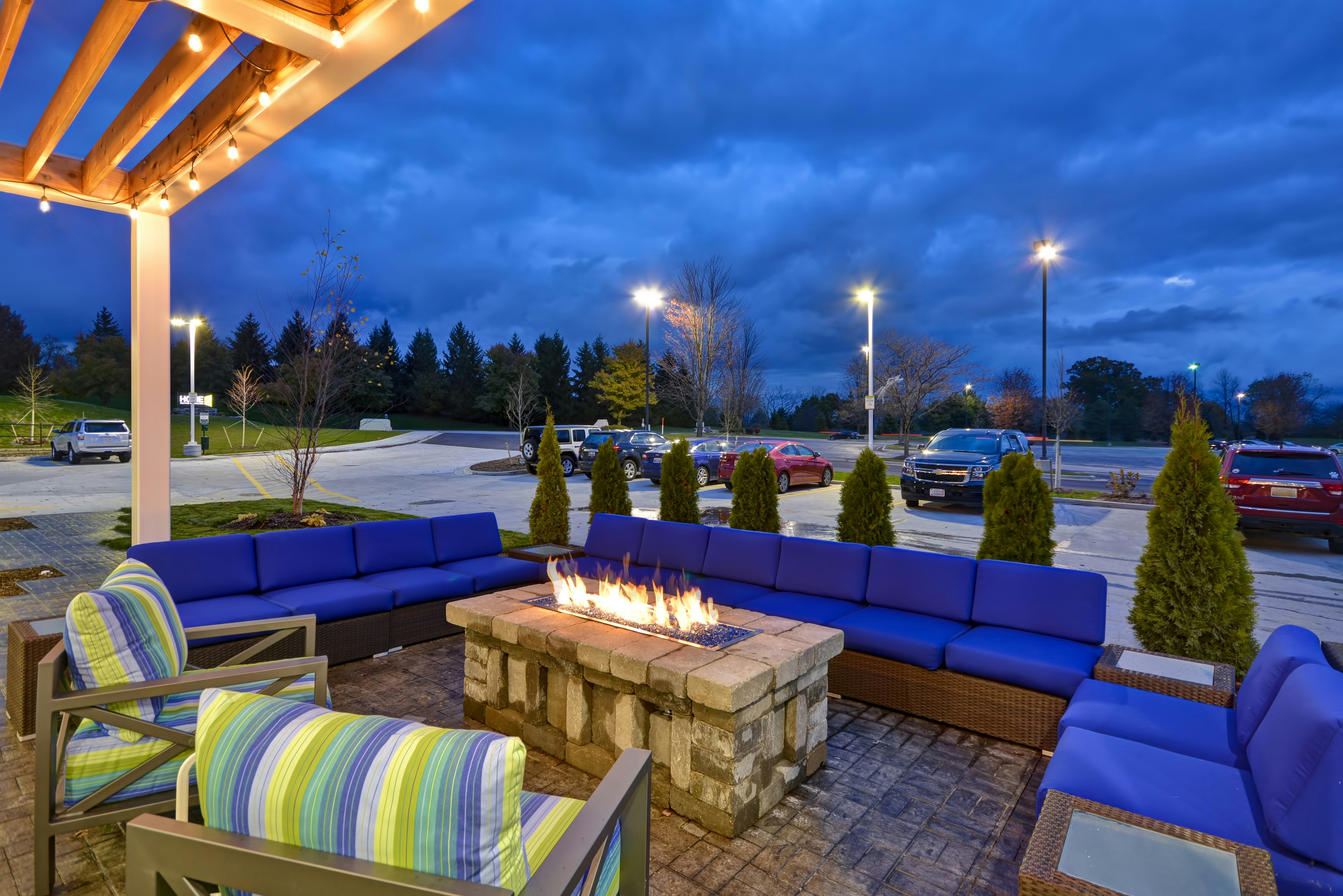 Home2 Suites By Hilton Grand Rapids North 24/25
