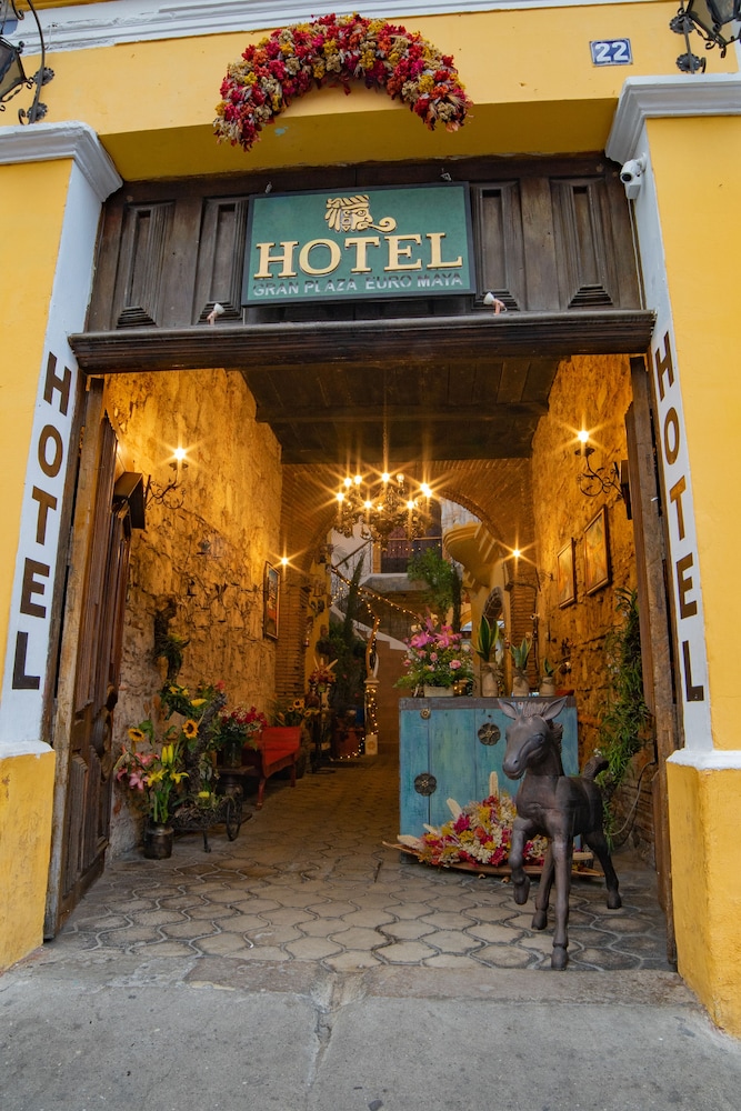 Hotel Gran plaza Euro Maya 1/52