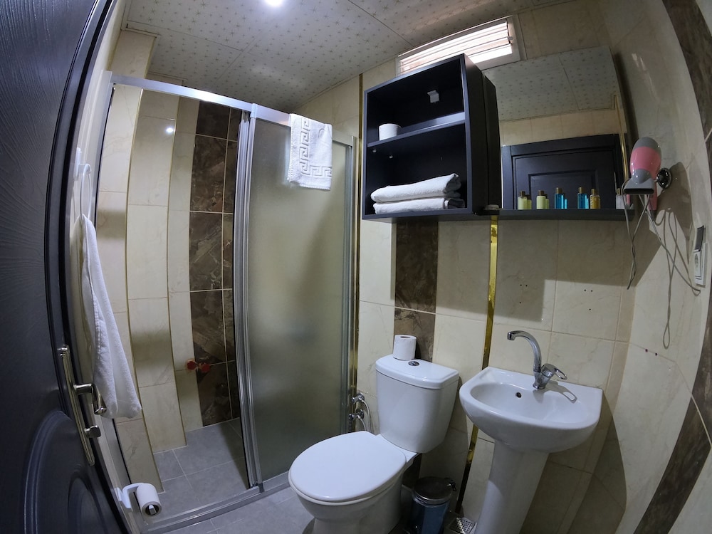Exporoyal Hotel 39/41