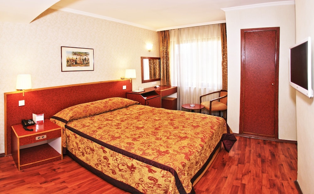 Hotel Orient Mintur 39/73