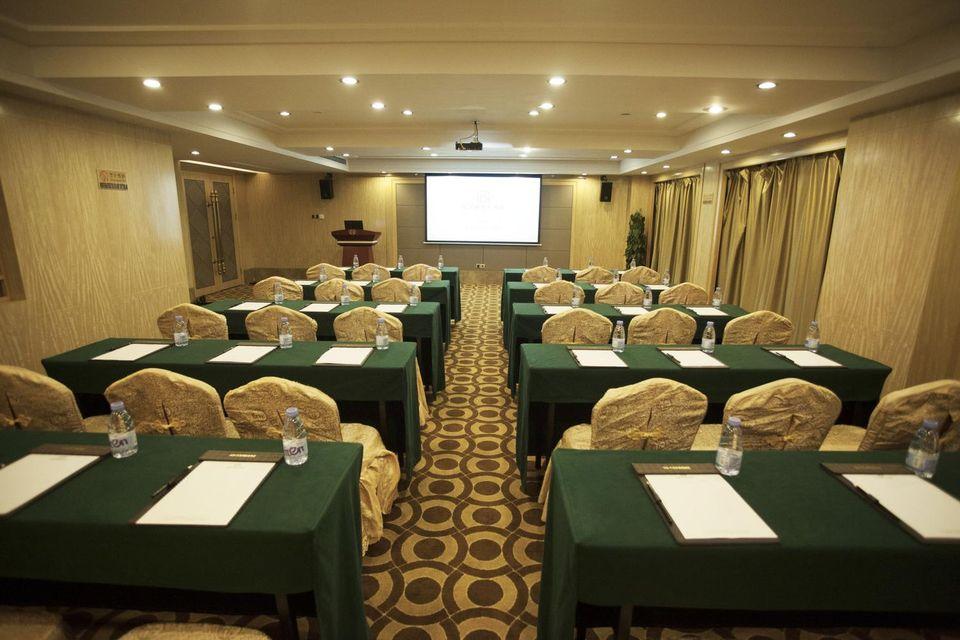Wanhua International Hotel 19/22