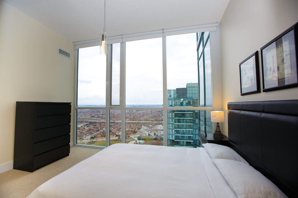 1 BEDROOM, PREMIUM, SUITE, CITY VIEW, KITCHEN