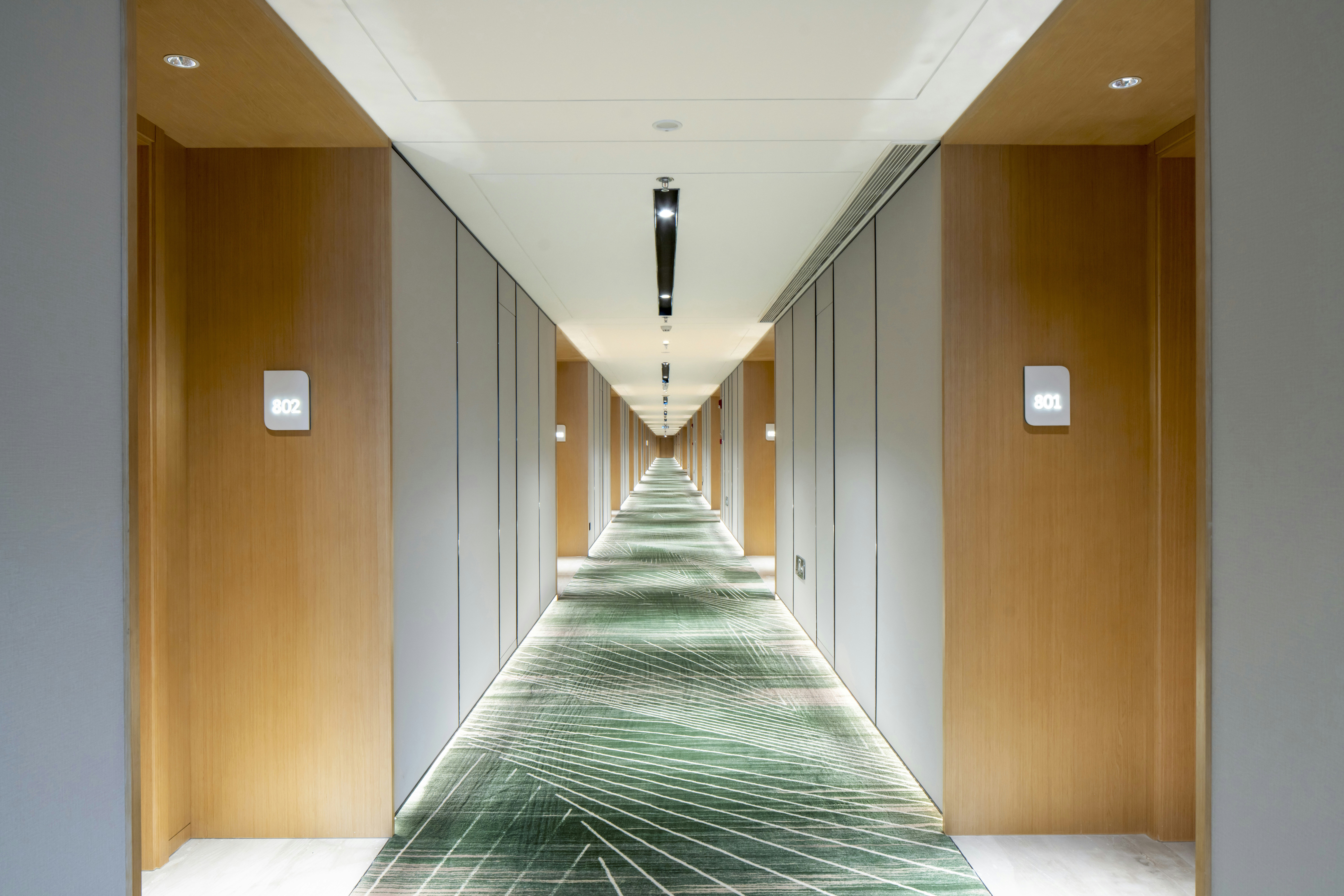 Hilton Garden Inn Shenzhen Nanshan Avenue 15/50