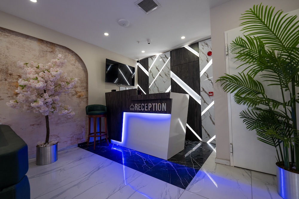 Meros Hotel 10/52
