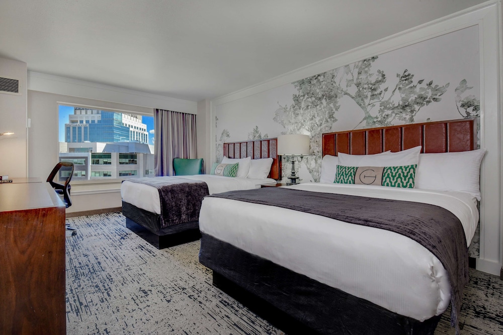 The Grove Hotel 22/75