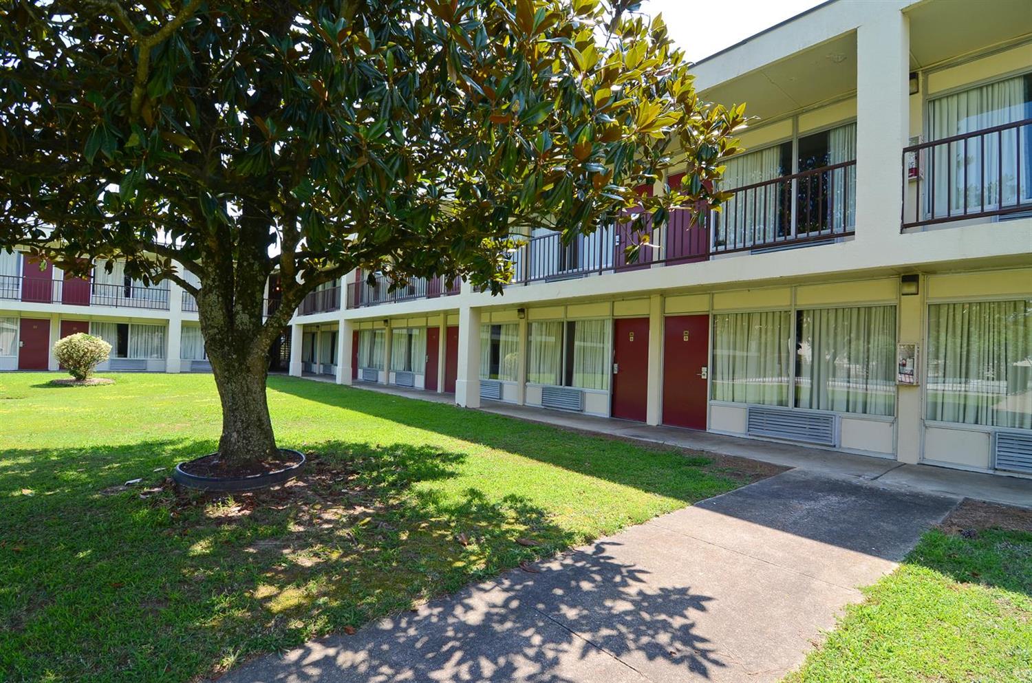Americas Best Value Inn Wilson 19/23