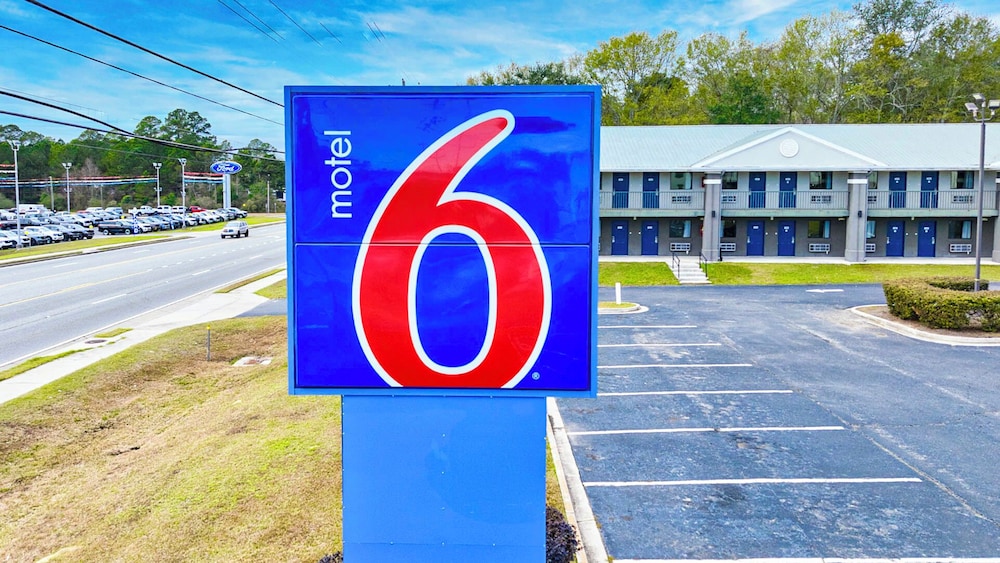 Motel6 Moultrie, GA 51/62