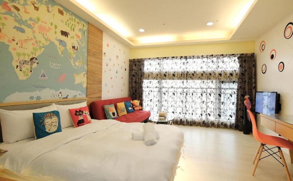 85 Asia Hotel 21/69