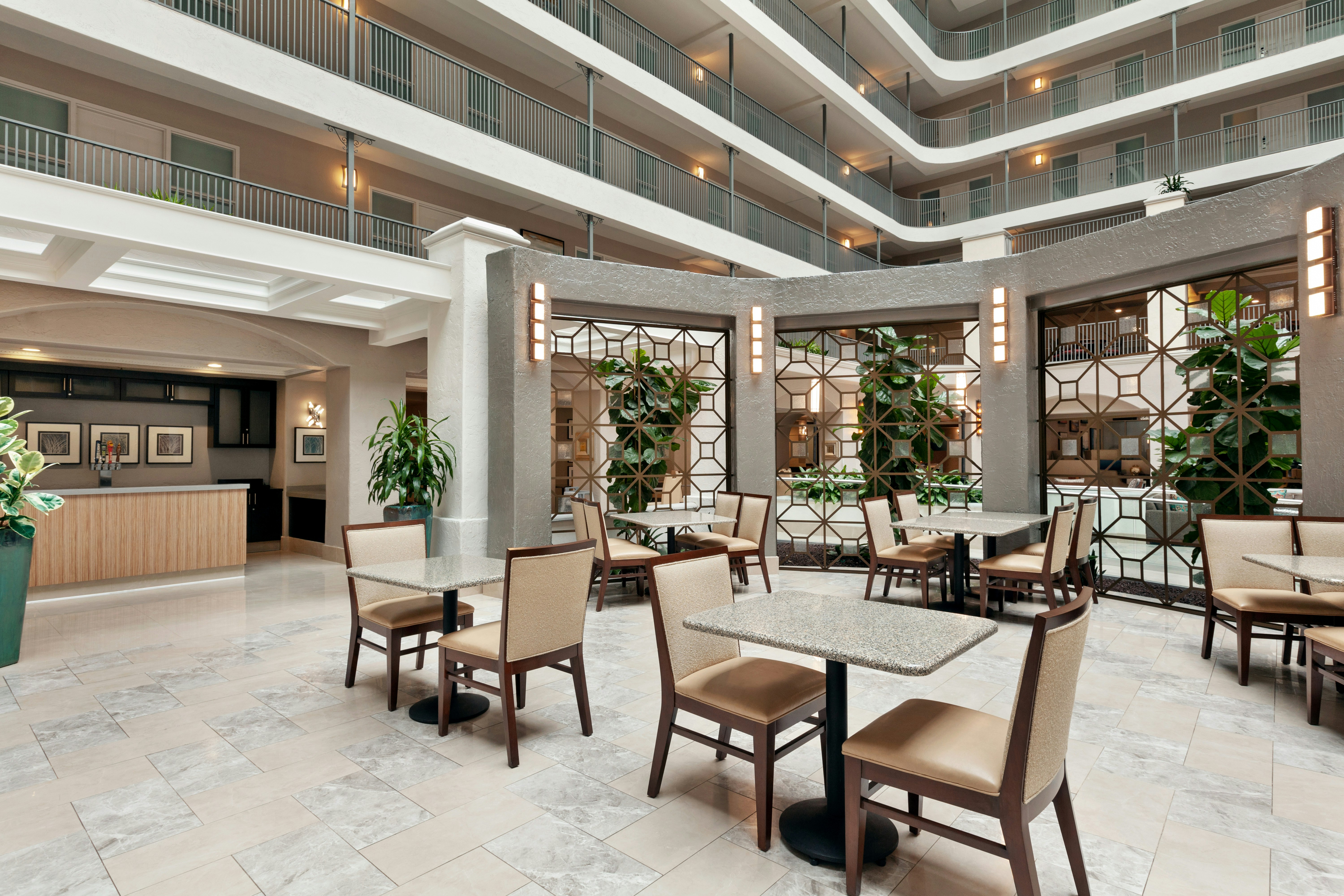 Embassy Suites By Hilton Santa Ana Orange County Airport 45/62
