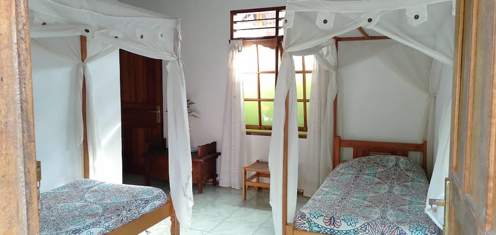 Bagus Bay Guest House 25/53
