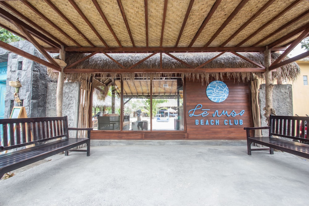 Le Nusa Beach Club 4/32
