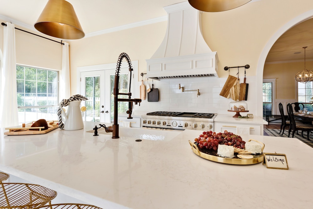 The Plantation House Boutique Inn 6/50