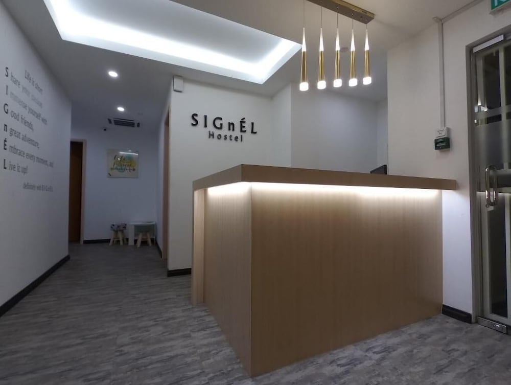 Signel Hostel 5/48