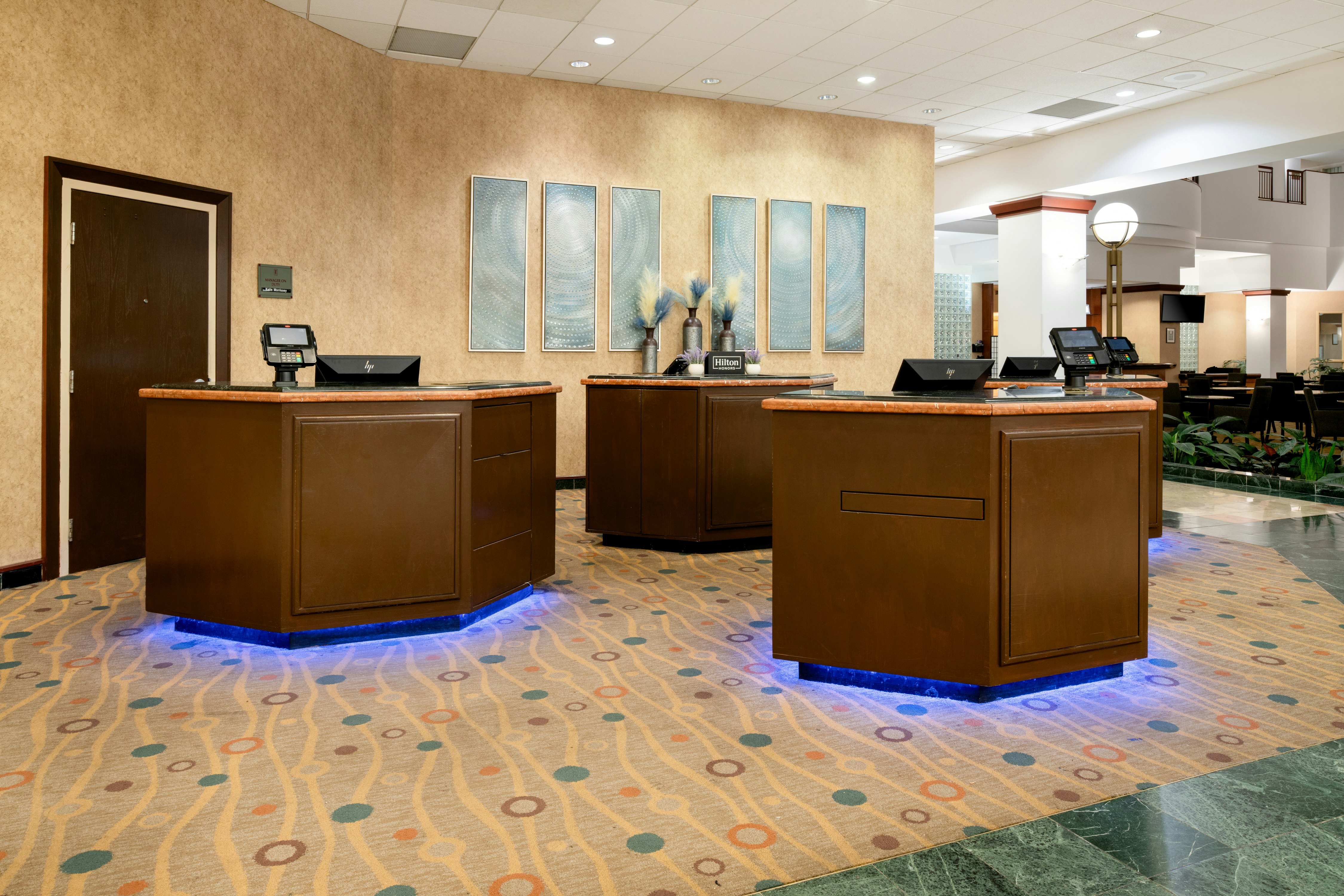 Embassy Suites by Hilton Portland Airport 10/66