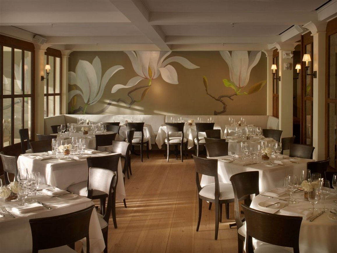 Delamar Southport 18/26