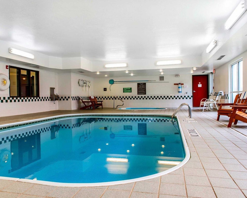 Comfort Inn Marion 2/60