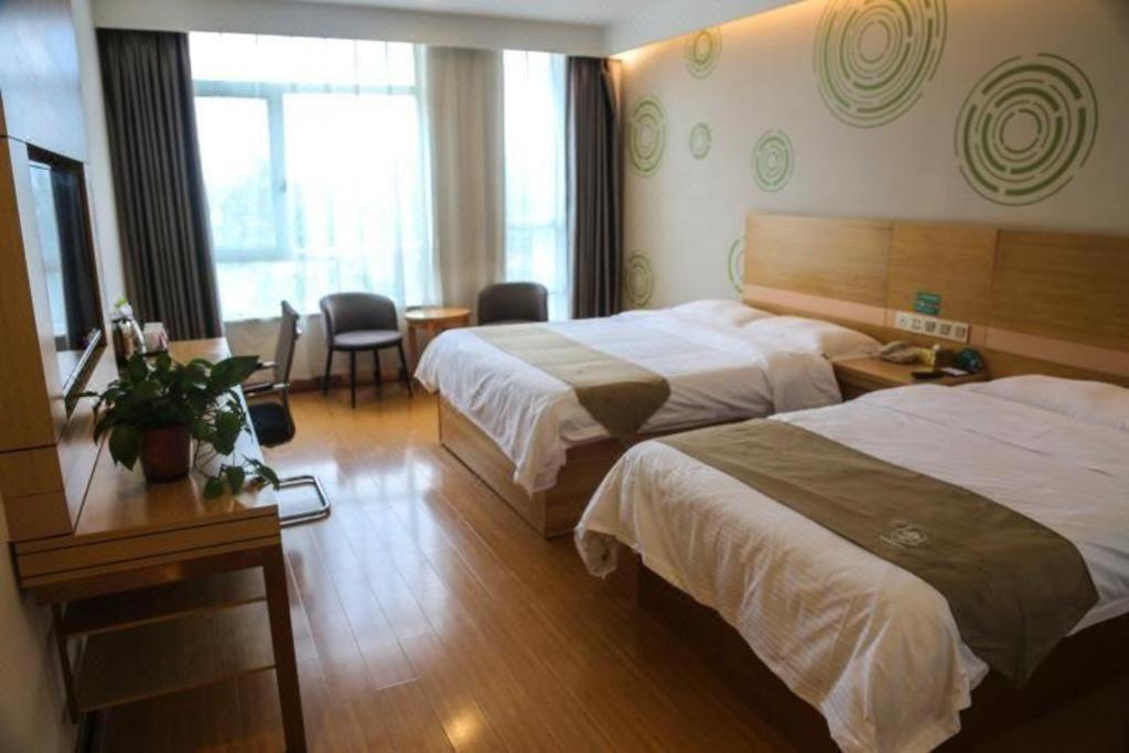 GreenTree Inn Heze Cao County Zhuangzhai Town Eastern Times City Business Hotel 14/47