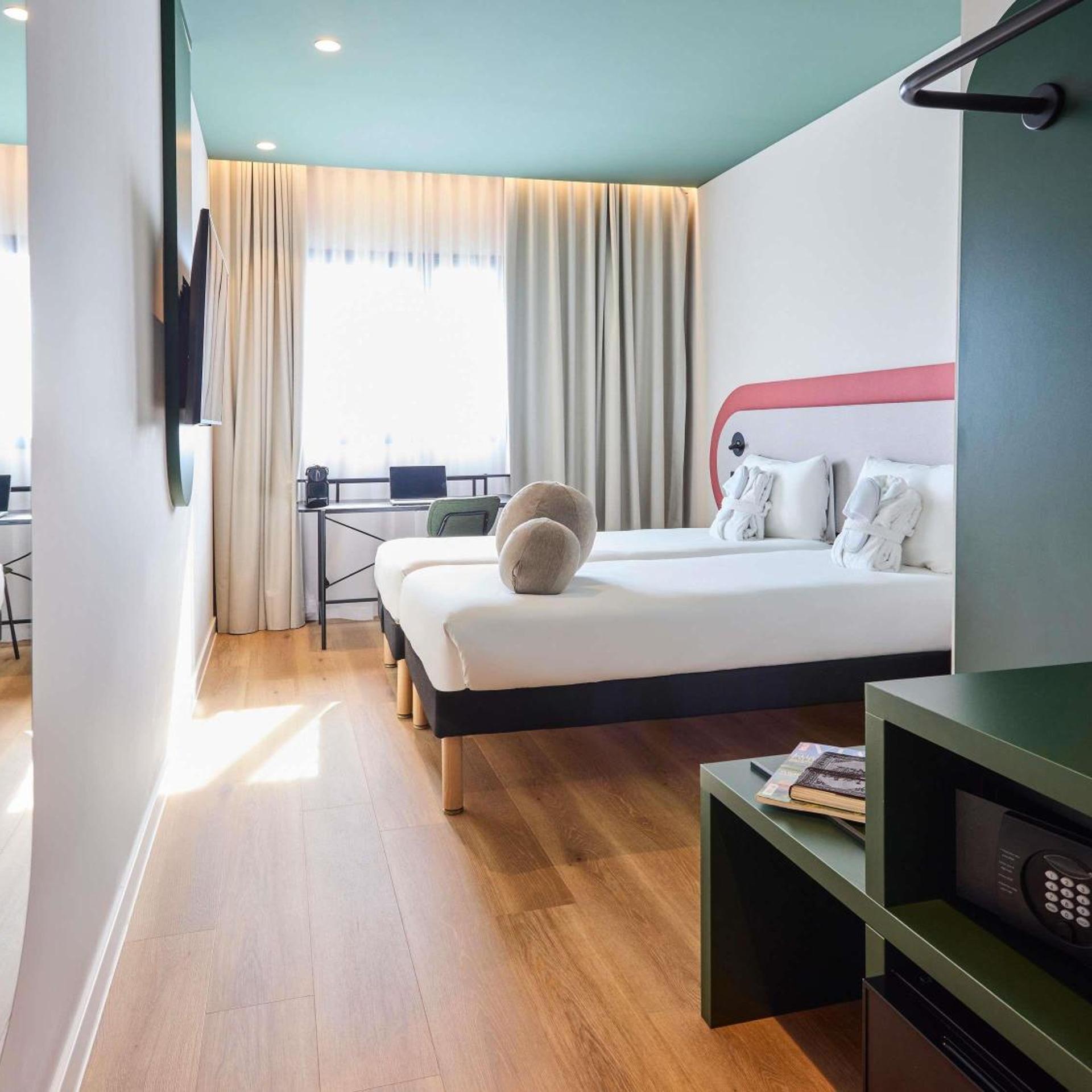 غرفة بزنس بريميوم بسرير فردي، Ibis Styles Madrid Airport Valdebebas 3/9