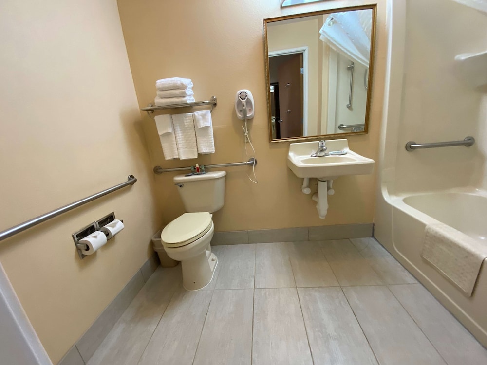 Best Western Manhattan Inn 6/32