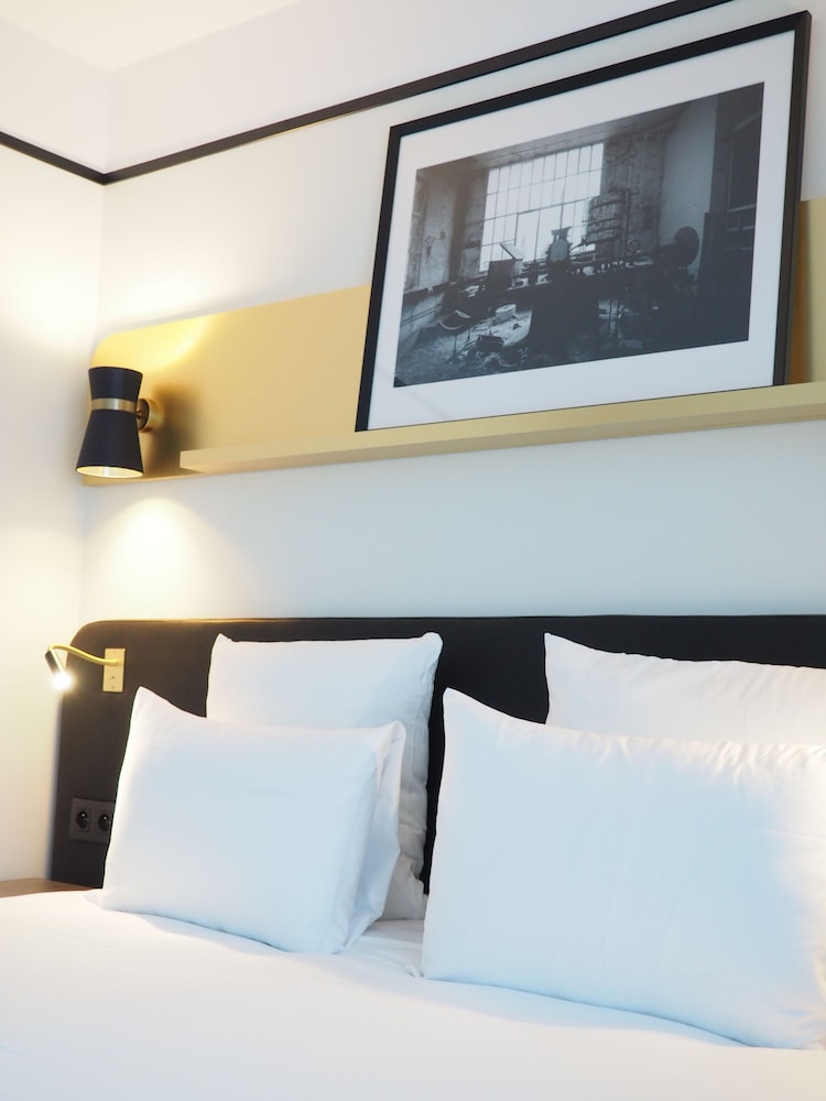 Mercure Paris Saint-Ouen 13/49