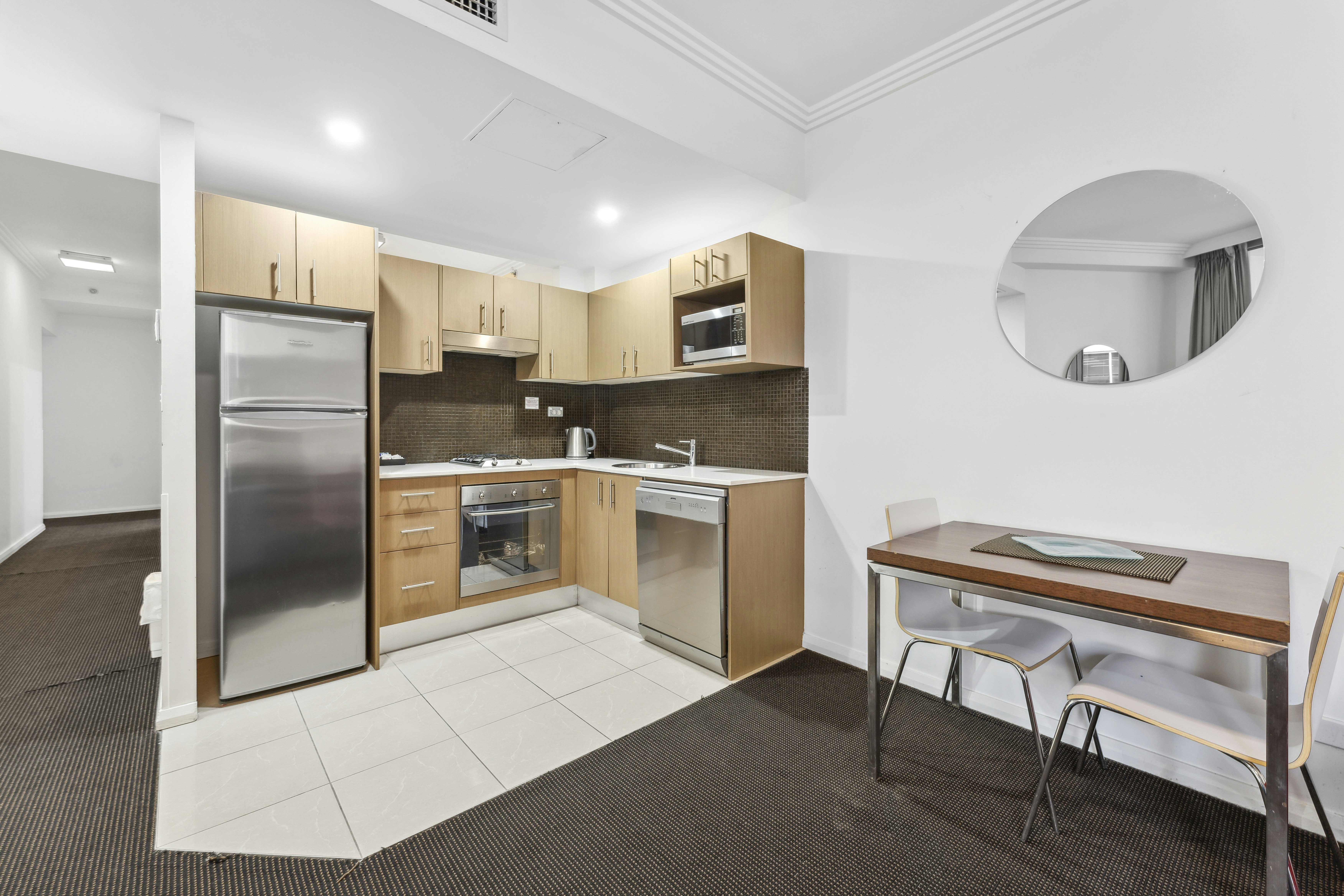 Apx World Square Apartments 30/52