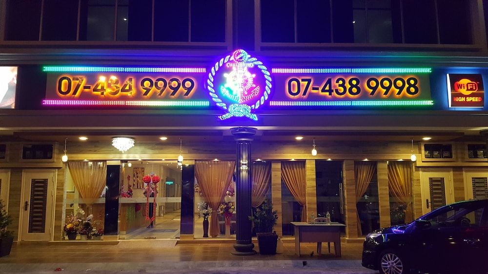 888 Boutique Hotel 4/60