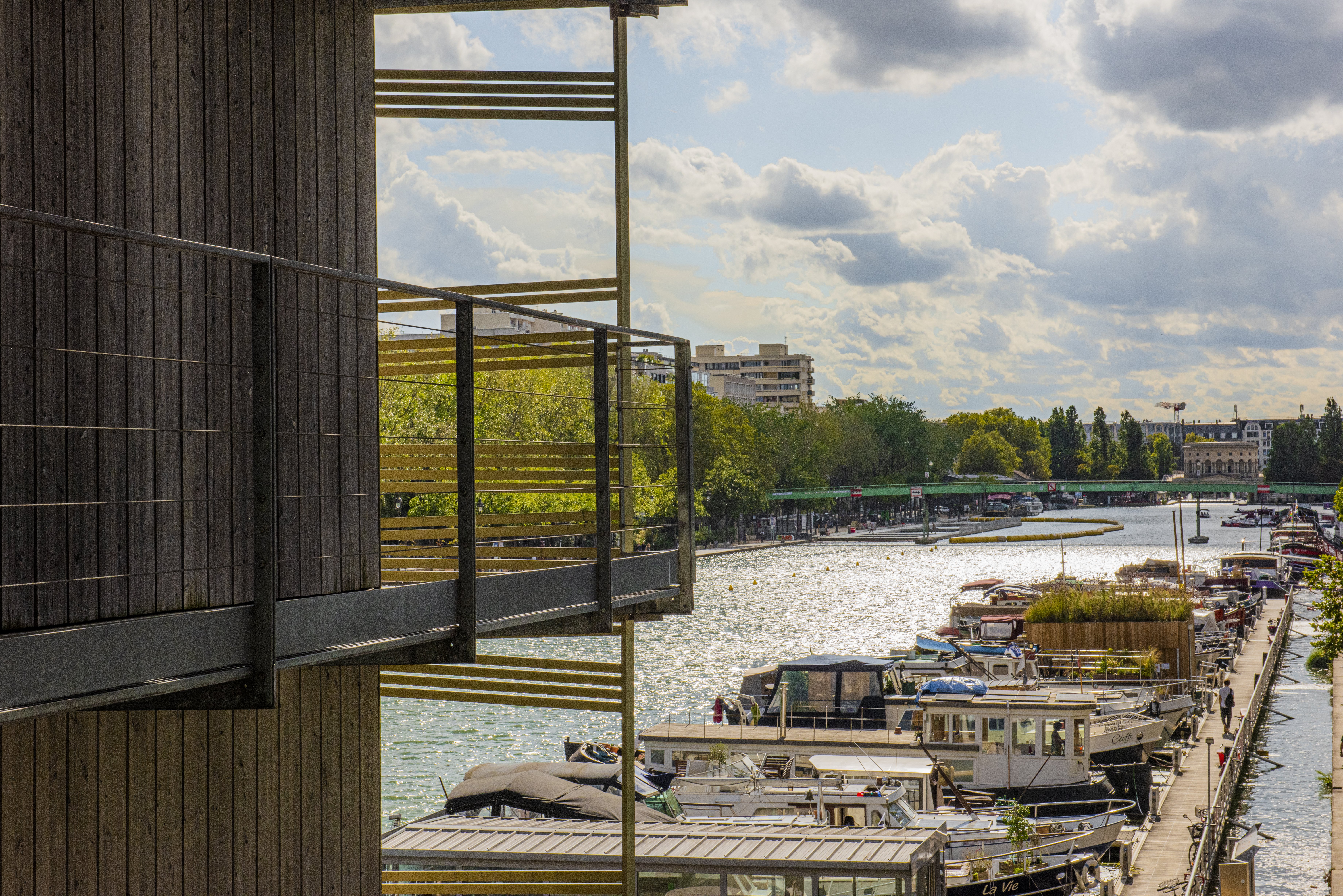 Holiday Inn Express Paris - Canal de la Villette 61/63