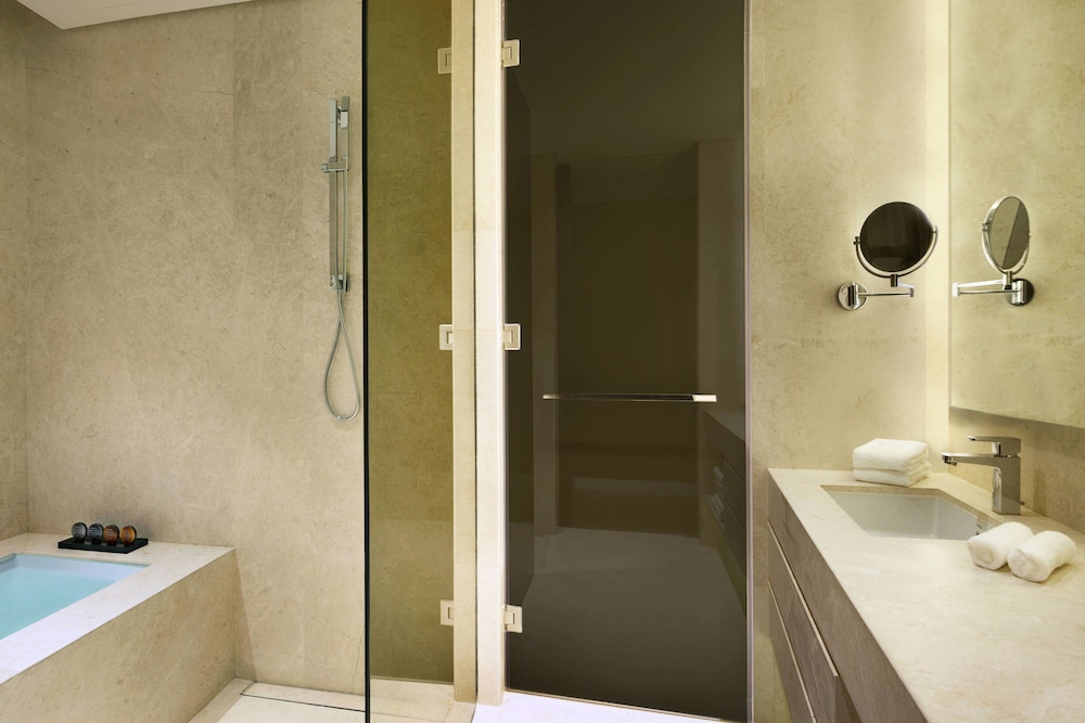 La Ville Hotel And Suites City Walk Dubai Autograph Collection 11/51