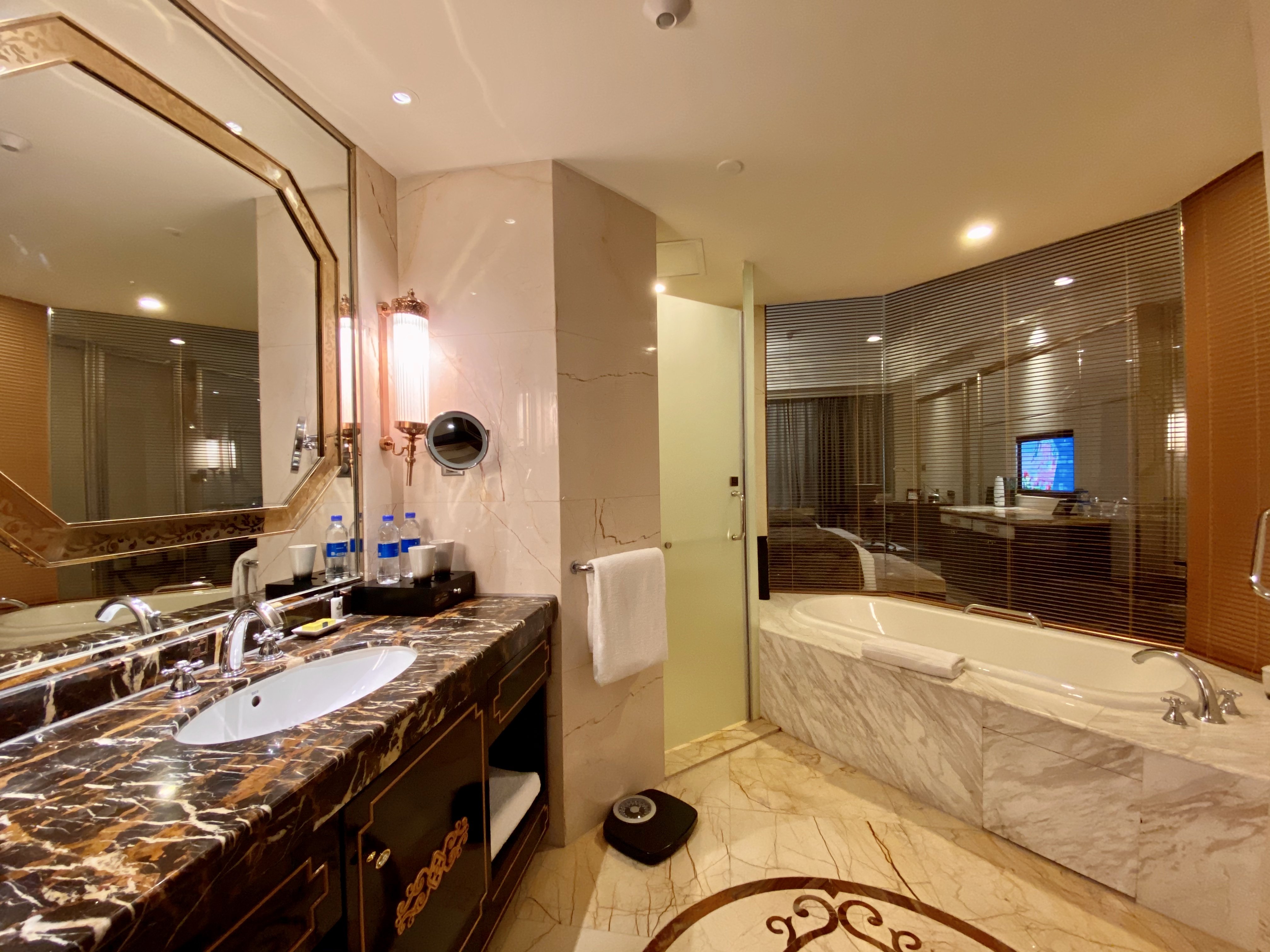 Intercontinental Resort Lhasa Paradise 50/50