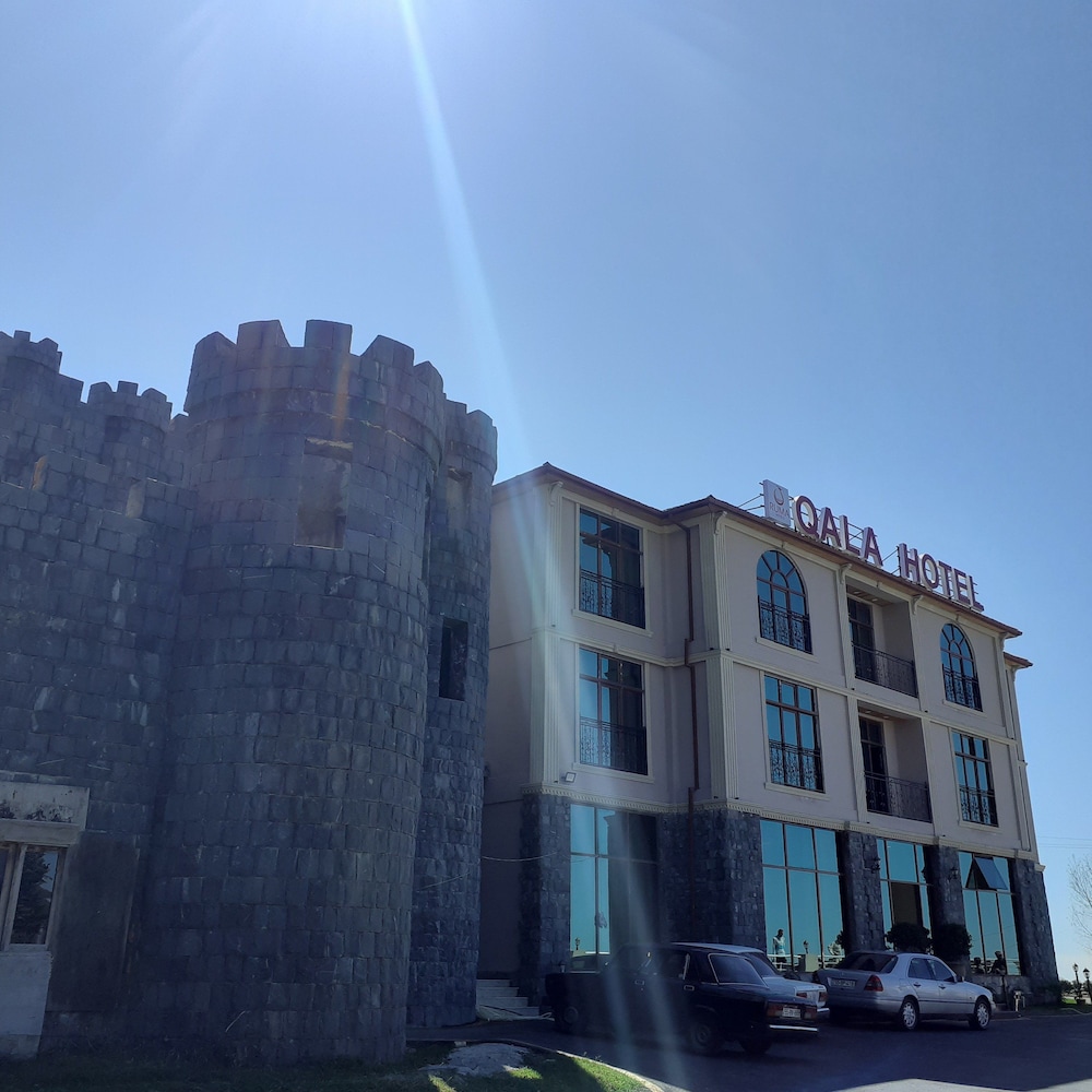 Ruma Qala Hotel 8/50