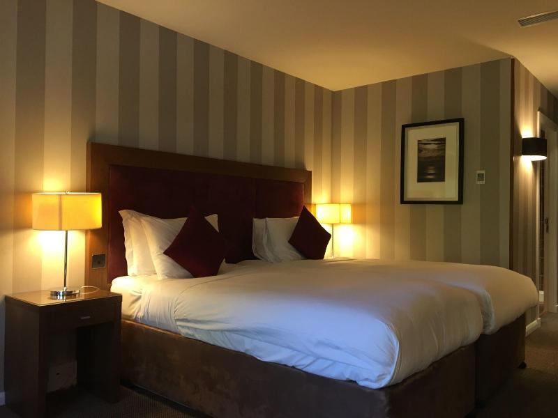 Classic, Double or Twin Bed