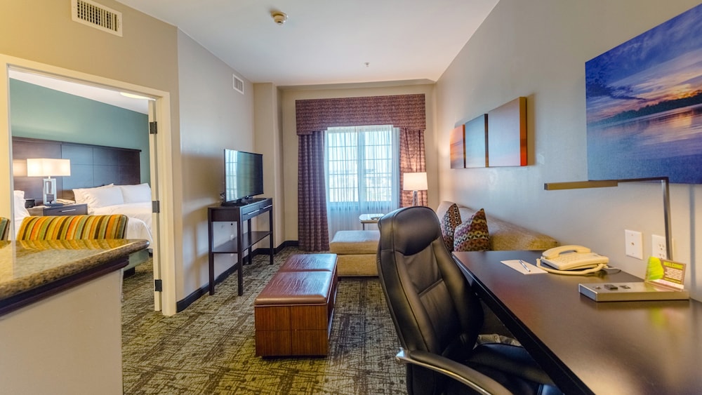 Staybridge Suites Houston-Nasa/Clear Lake 47/80