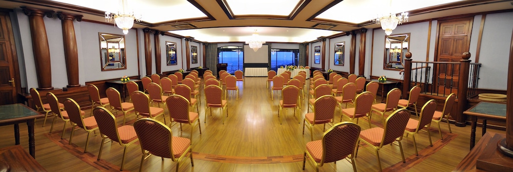 Grand Hotel Gozo 30/38