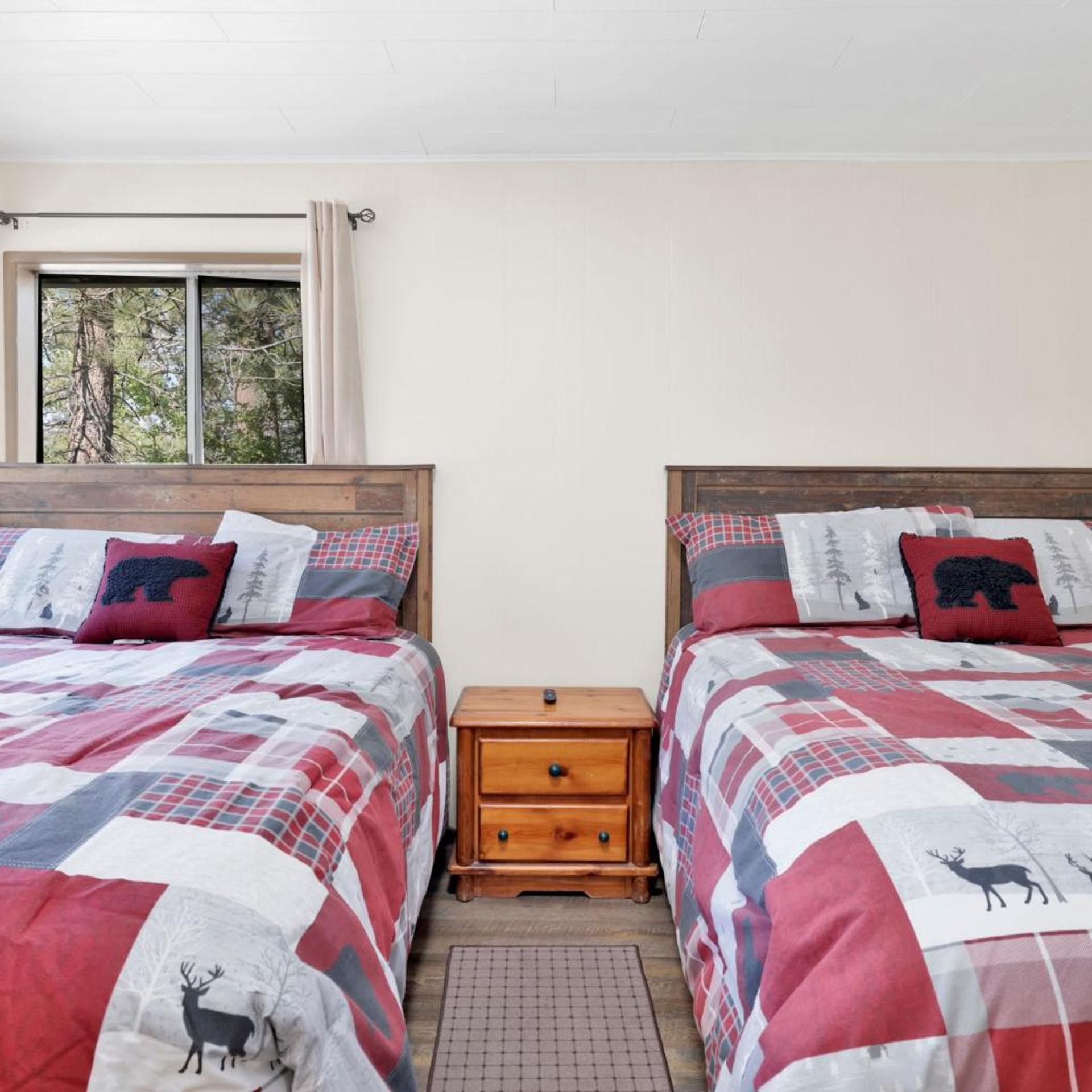 Twin Pines Family Cabin by Big Bear Vacations 5/28